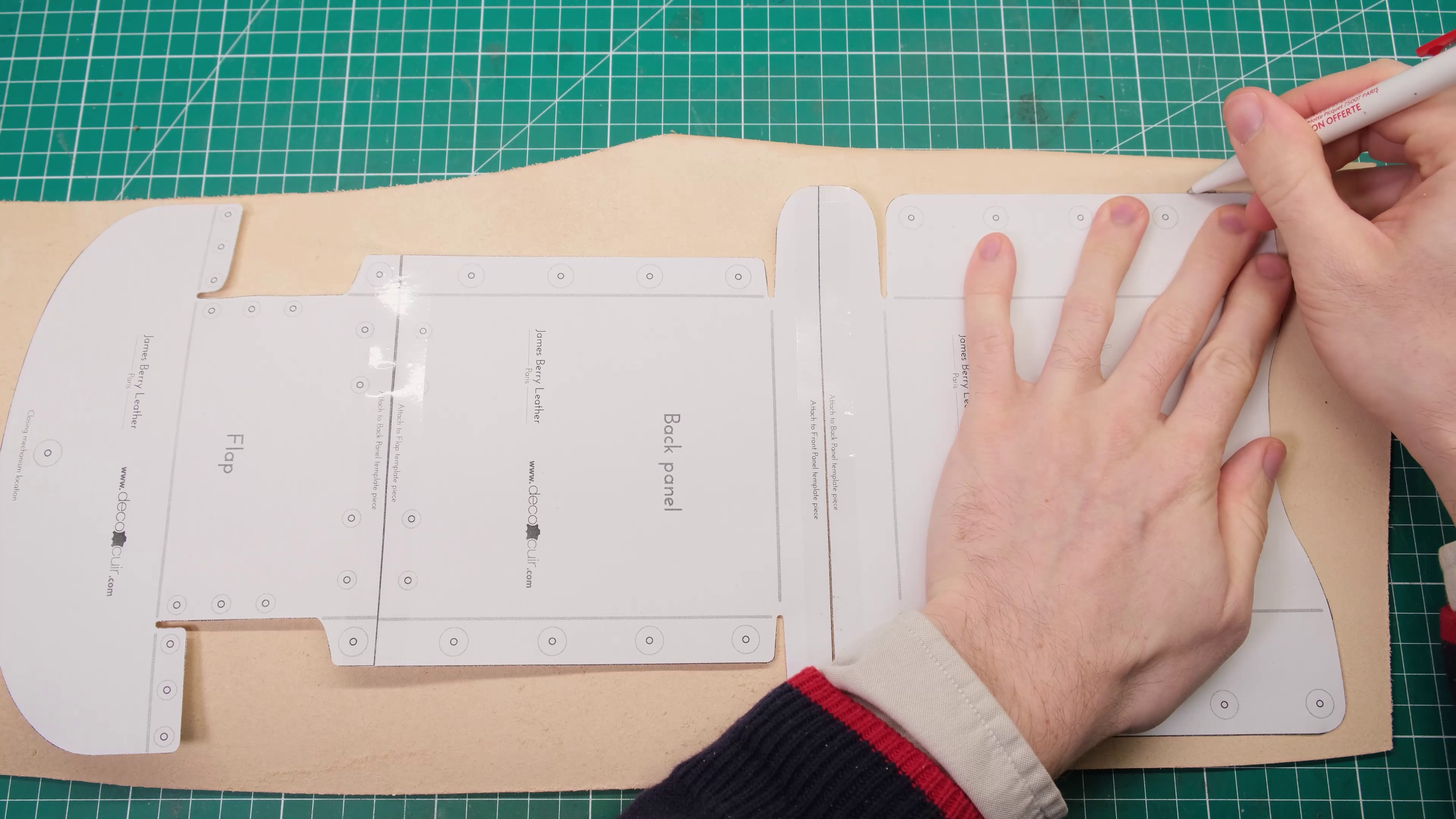Make A Riveted Belt Pouch With FREE PDF Template Le French Crafter